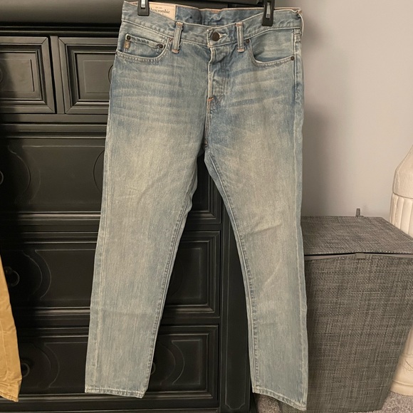 Mens Abercrombie jeans - Picture 1 of 2
